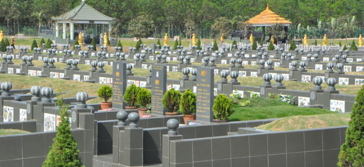 Hoa Viên  